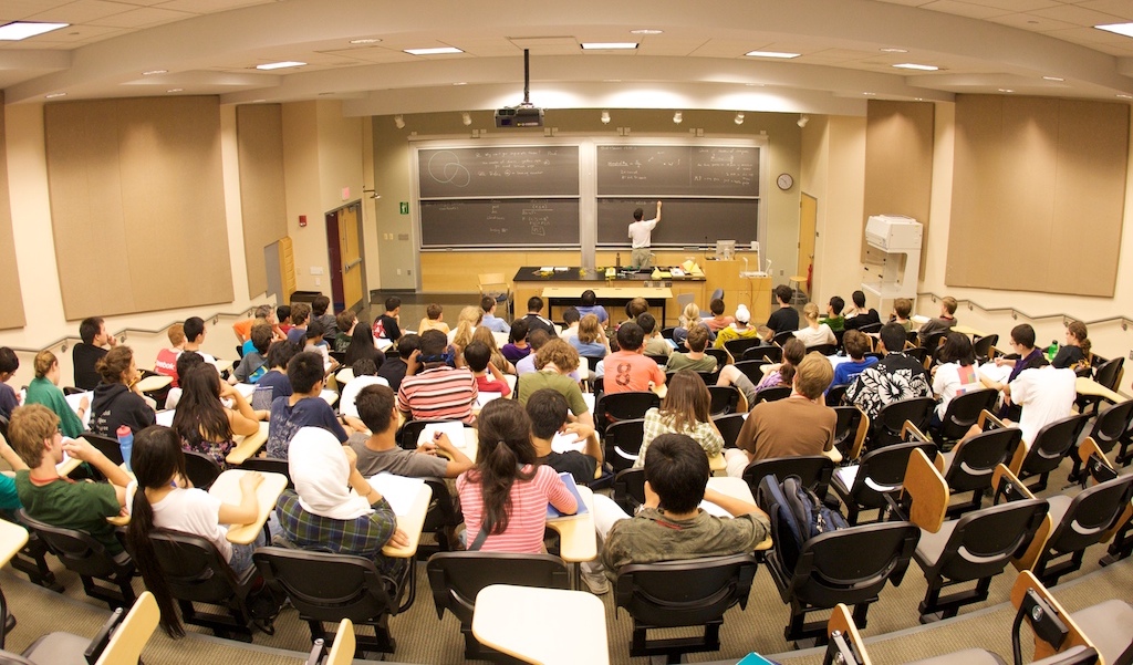 Photo of visiting speaker Larry Guth teaching a Mathcamp colloquium